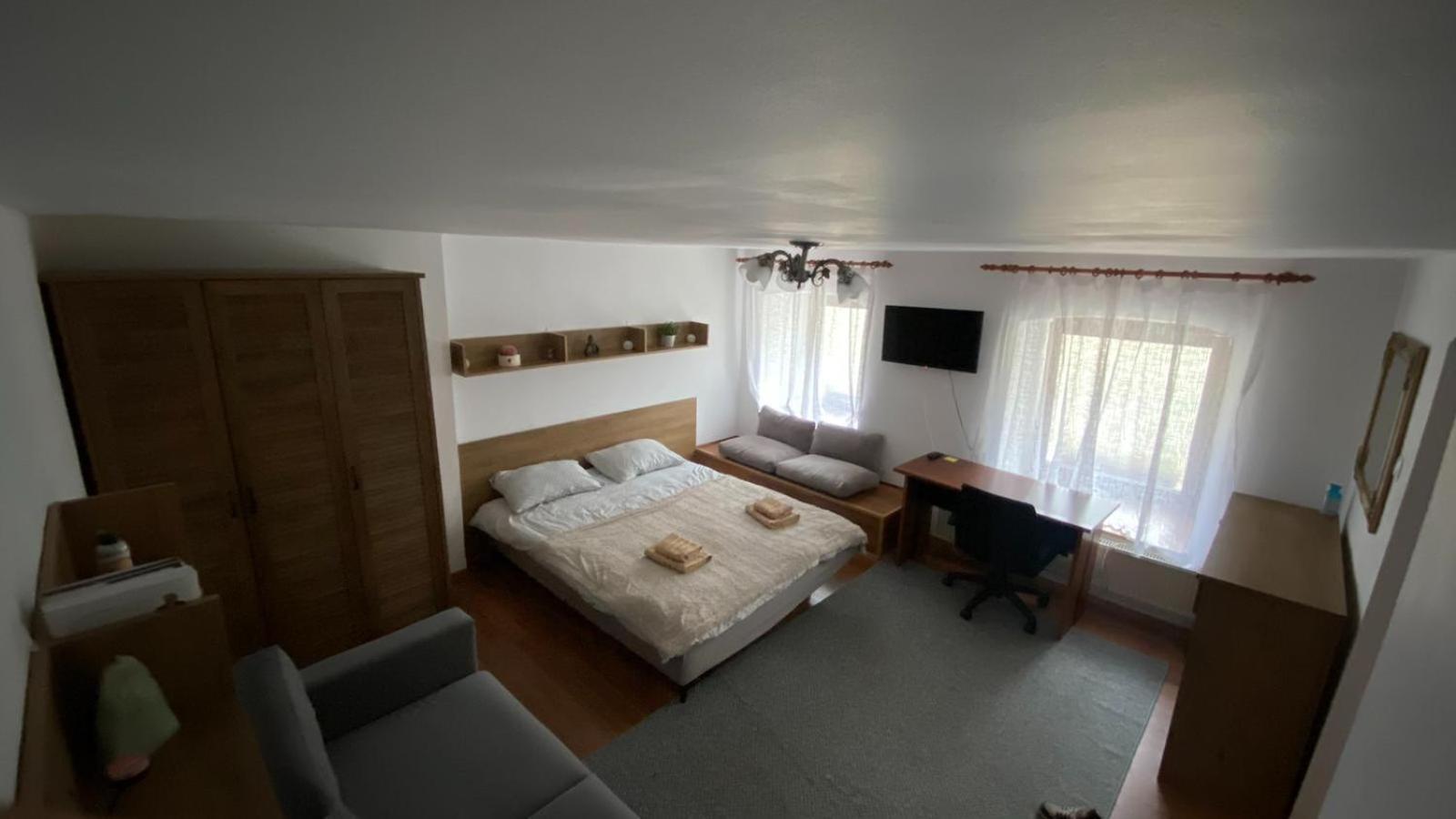 Bretsara Apartment Bistrita  Ngoại thất bức ảnh